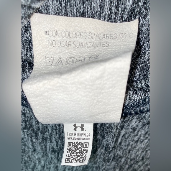 Women's UA Tech™ Twist ½ Zip - Picture 6 of 8